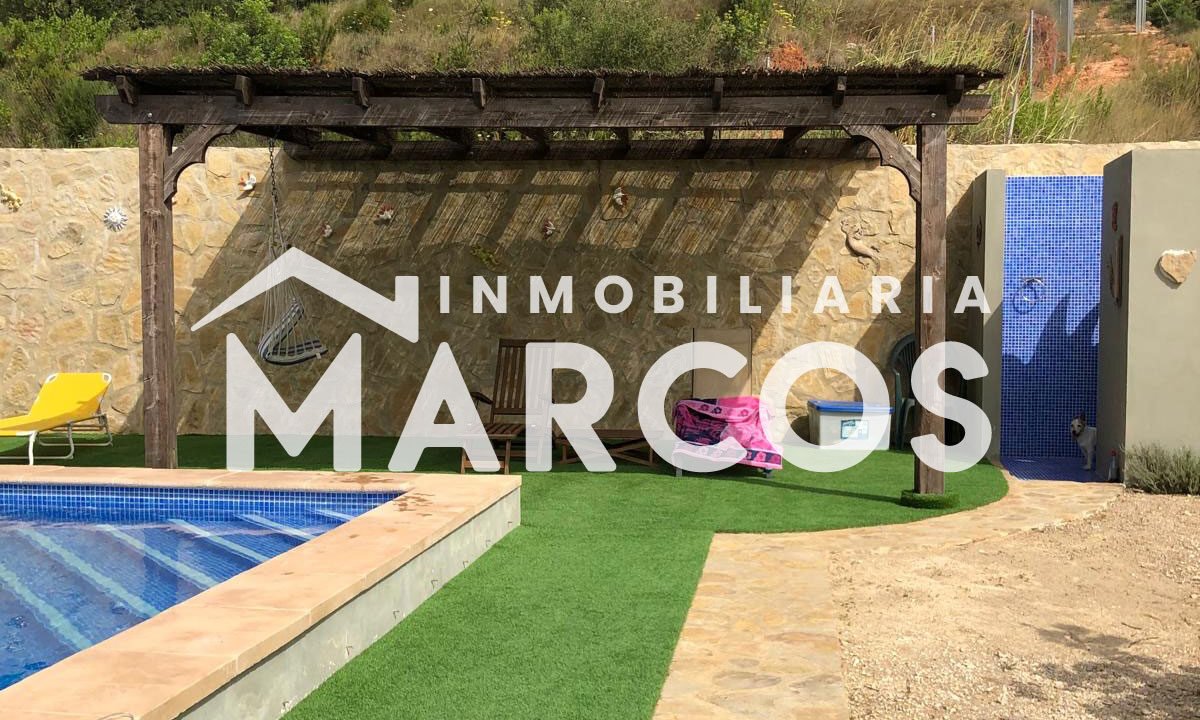 f0ee2fcb-2594-41a7-98ee-6ed6db0da37d